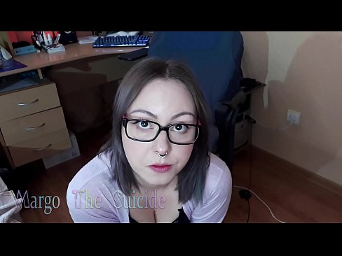 ❤️ Sexy Girl with Glasses Sucks Dildo Deeply on Camera ☑ Pono berkualitas pada kami ️❤